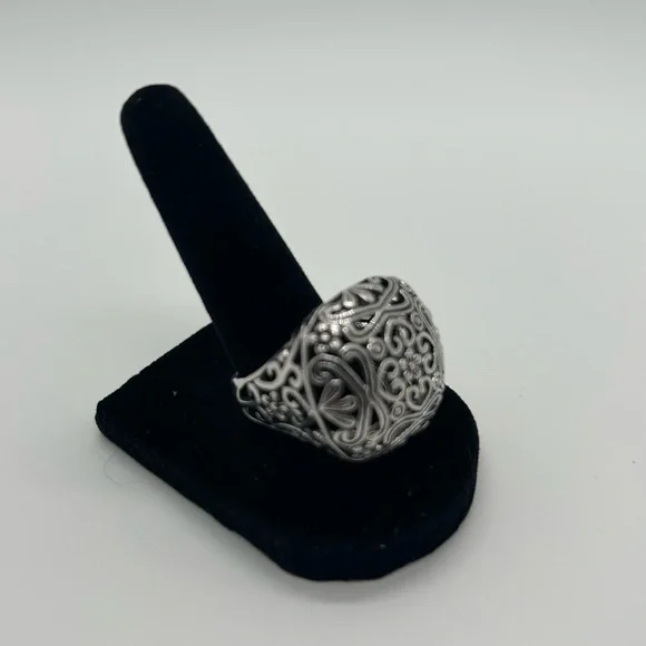 Lia Sophia "Romantic Rendezvous" Ring - Size 10 - Picture 2 of 5